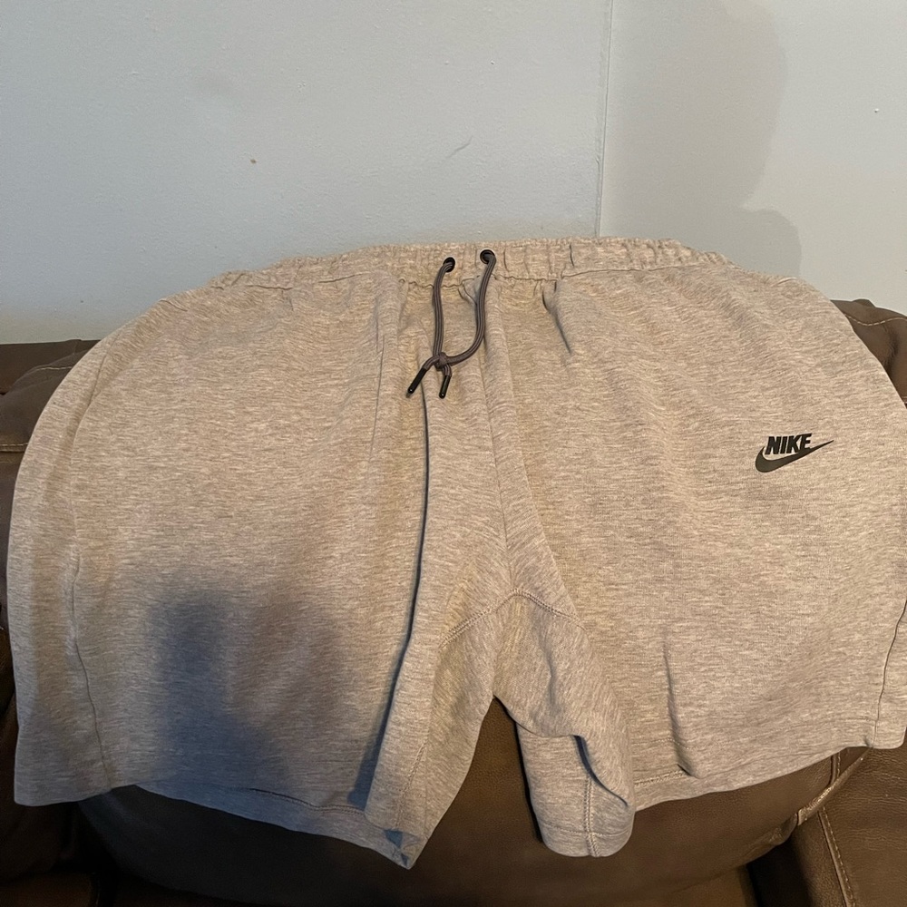 Nike grey 2xl